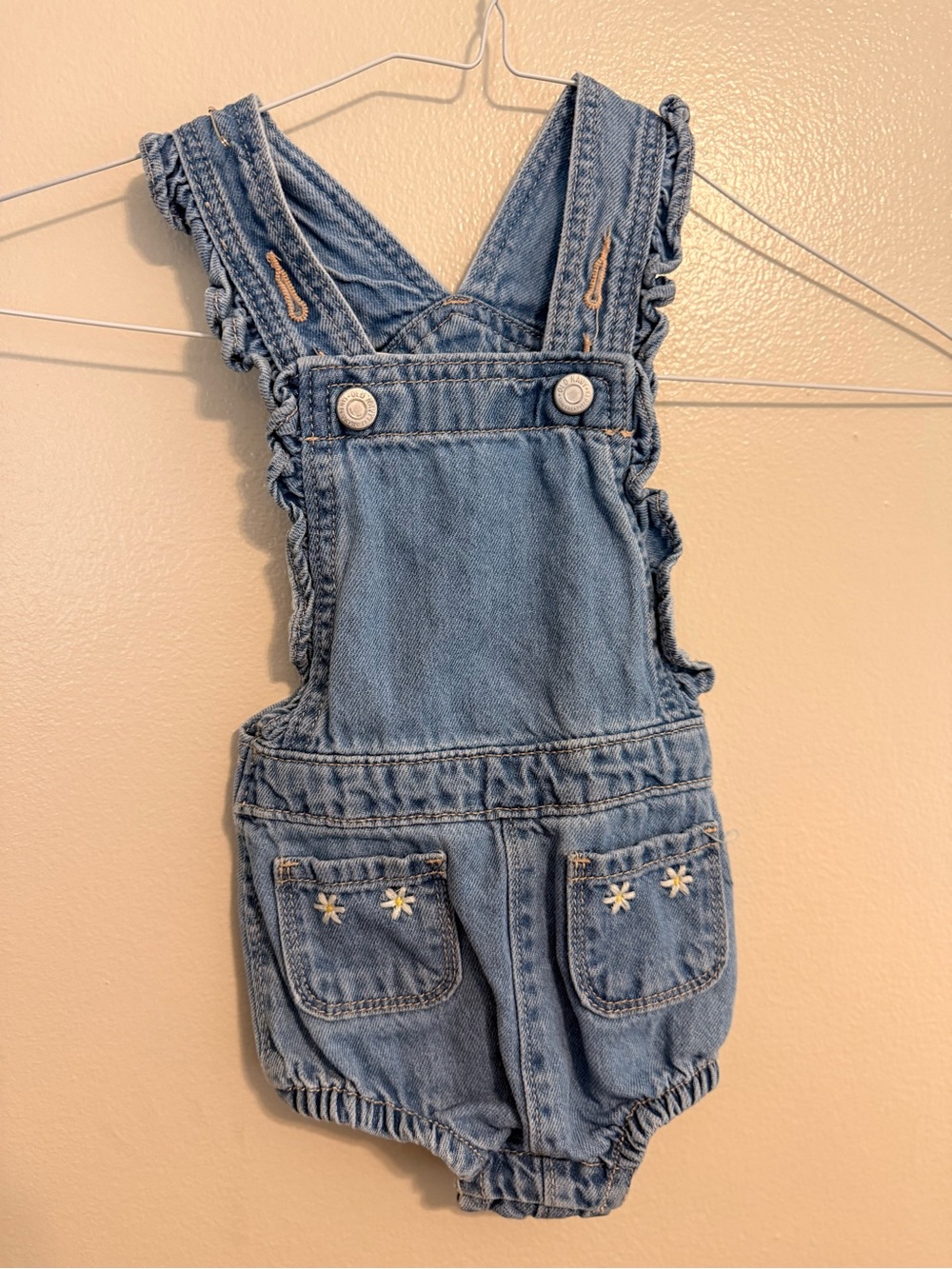 Old Navy Ruffle Denim Bubble Overalls | 18–24M | Daisy Embroidered | EUC